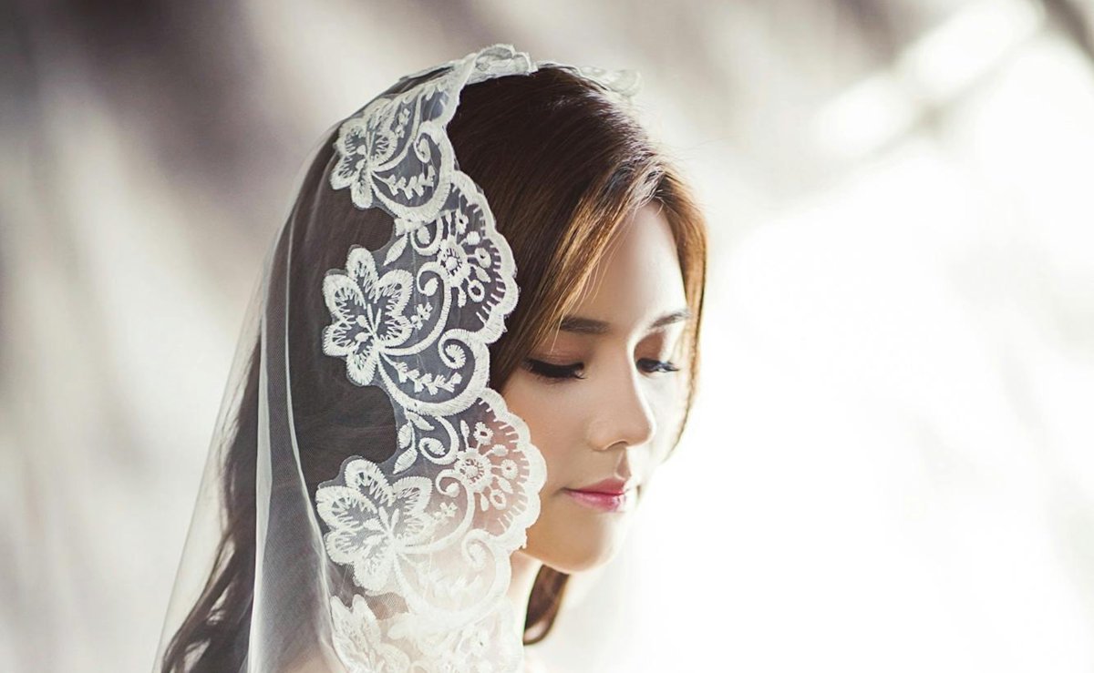 Crafting Radiant Looks for Every Bride's Special Day